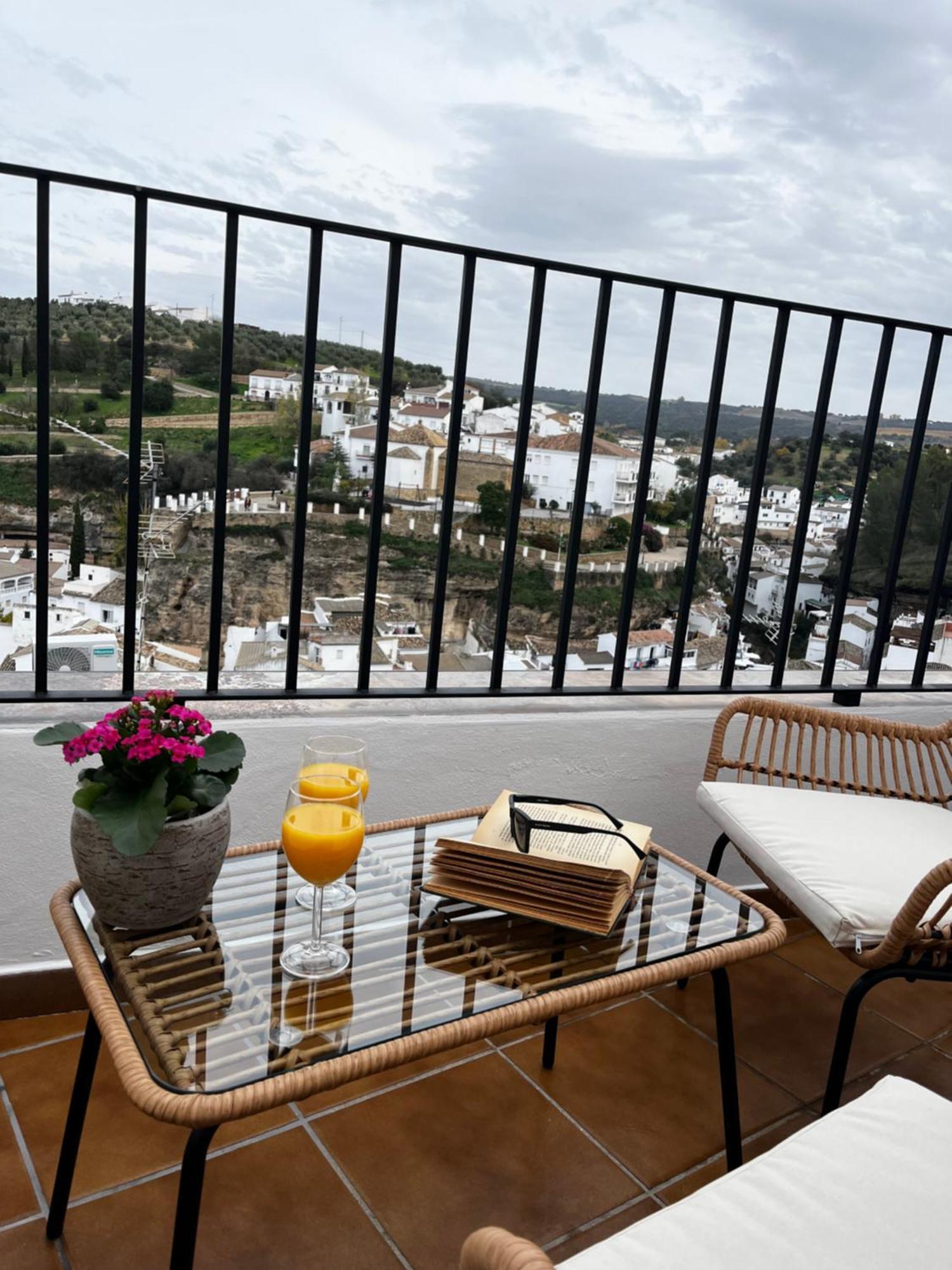 Casa Rural Abril Setenil De Las Bodegas Εξωτερικό φωτογραφία